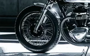 Wallpapers custom motorcycle Deus Ex Machina Raposa Prata 2016