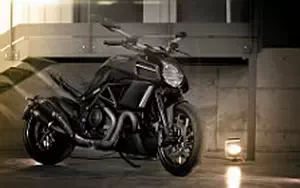 Wallpapers custom motorcycle Lazareth Ducati Diavel Carbon 2012