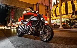 Desktop wallpapers motorcycle Ducati Diavel Carbon - 2015