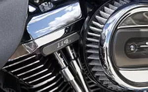 Desktop wallpapers motorcycle Harley-Davidson CVO Limited - 2017