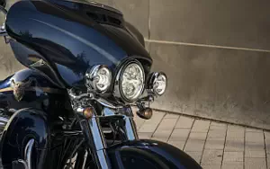 Desktop wallpapers motorcycle Harley-Davidson CVO Limited 115th Anniversary - 2018