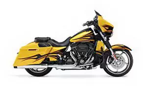 Desktop wallpapers motorcycle Harley-Davidson CVO Street Glide - 2015