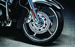 Desktop wallpapers motorcycle Harley-Davidson CVO Street Glide - 2015