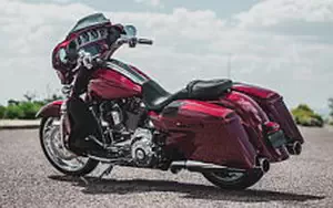 Desktop wallpapers motorcycle Harley-Davidson CVO Street Glide - 2016
