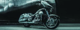 Harley-Davidson CVO Street Glide - 2015
