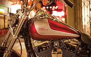 Desktop wallpapers motorcycle Harley-Davidson Dyna Street Bob - 2014