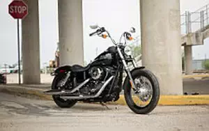 Desktop wallpapers motorcycle Harley-Davidson Dyna Street Bob - 2016