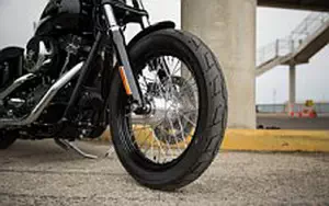 Desktop wallpapers motorcycle Harley-Davidson Dyna Street Bob - 2016