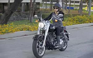 Motorcycles wallpapers Harley-Davidson Dyna Switchback - 2012