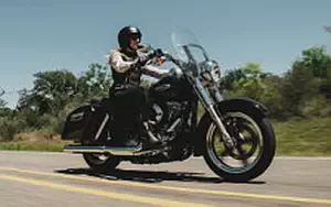 Desktop wallpapers motorcycle Harley-Davidson Dyna Switchback - 2016