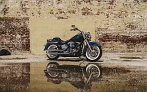 Desktop wallpapers motorcycle Harley-Davidson Softail Deluxe - 2016