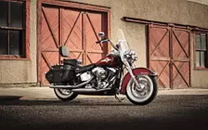 Desktop wallpapers motorcycle Harley-Davidson Heritage Softail Classic - 2017