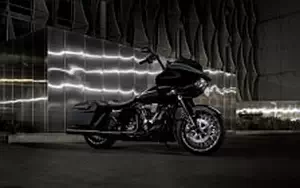 Desktop wallpapers motorcycle Harley-Davidson Touring Road Glide Special - 2017