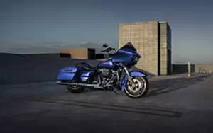 Desktop wallpapers motorcycle Harley-Davidson Touring Road Glide - 2017