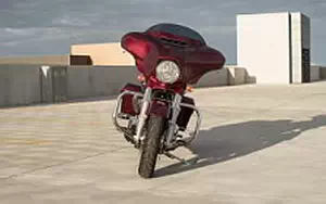 Desktop wallpapers motorcycle Harley-Davidson Touring Street Glide Special - 2017