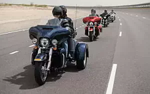 Desktop wallpapers motorcycle Harley-Davidson Trike Tri Glide Ultra Classic - 2014