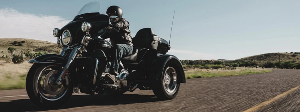 Motorcycles wallpapers Harley-Davidson Trike Tri Glide Ultra - 2016 - Motorcycles desktop wallpapers