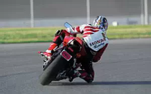 Motorcycles wallpapers Honda CBR1000RR - 2004