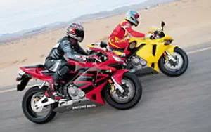 Motorcycles wallpapers Honda CBR600RR - 2003