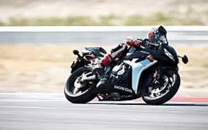 Desktop wallpapers motorcycle Honda CBR600RR - 2007