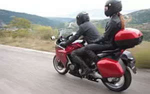 Motorcycles wallpapers Honda VFR1200F - 2010