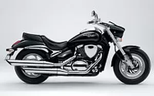 Motorcycles wallpapers Suzuki Intruder M800 - 2010