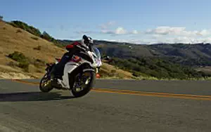 Desktop wallpapers motorcycle Yamaha FZ6R - 2010