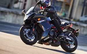 Desktop wallpapers motorcycle Yamaha FZ6R - 2016