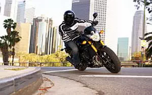 Desktop wallpapers motorcycle Yamaha FZ8 - 2011
