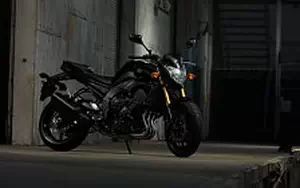 Desktop wallpapers motorcycle Yamaha FZ8 - 2011