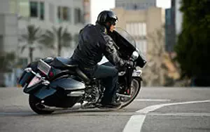 Desktop wallpapers motorcycle Yamaha Stratoliner Deluxe - 2011