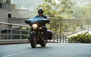 Desktop wallpapers motorcycle Yamaha Stratoliner Deluxe - 2011