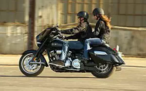 Desktop wallpapers motorcycle Yamaha Stratoliner Deluxe - 2011