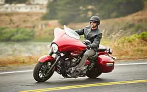 Desktop wallpapers motorcycle Yamaha Stratoliner Deluxe - 2014