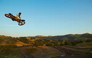 Desktop wallpapers motorcycle Yamaha YZ450F - 2013