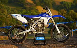 Desktop wallpapers motorcycle Yamaha YZ450F - 2013