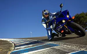 Desktop wallpapers motorcycle Yamaha YZF-R1 - 2010