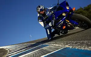 Desktop wallpapers motorcycle Yamaha YZF-R1 - 2010