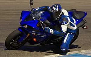 Desktop wallpapers motorcycle Yamaha YZF-R1 - 2010