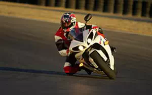 Desktop wallpapers motorcycle Yamaha YZF-R1 - 2010