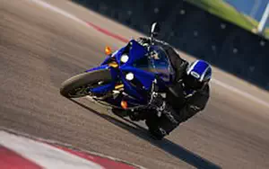 Desktop wallpapers motorcycle Yamaha YZF-R1 - 2011