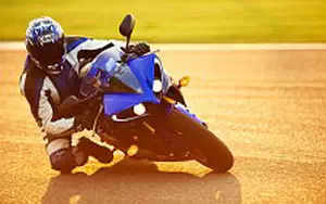 Desktop wallpapers motorcycle Yamaha YZF-R1 - 2012