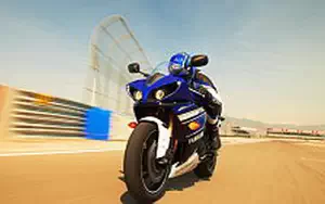 Desktop wallpapers motorcycle Yamaha YZF-R1 - 2013