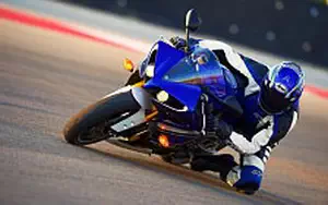 Desktop wallpapers motorcycle Yamaha YZF-R1 - 2013