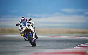 Desktop wallpapers motorcycle Yamaha YZF-R1 - 2014