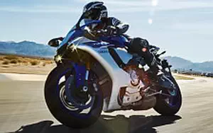 Desktop wallpapers motorcycle Yamaha YZF-R1 - 2015