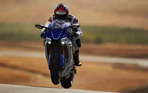 Desktop wallpapers motorcycle Yamaha YZF-R1 - 2016