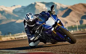 Desktop wallpapers motorcycle Yamaha YZF-R1 - 2017