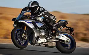 Desktop wallpapers motorcycle Yamaha YZF-R1M - 2015