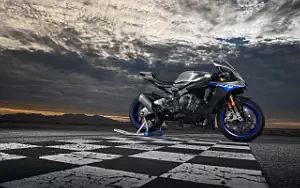 Desktop wallpapers motorcycle Yamaha YZF-R1M - 2018